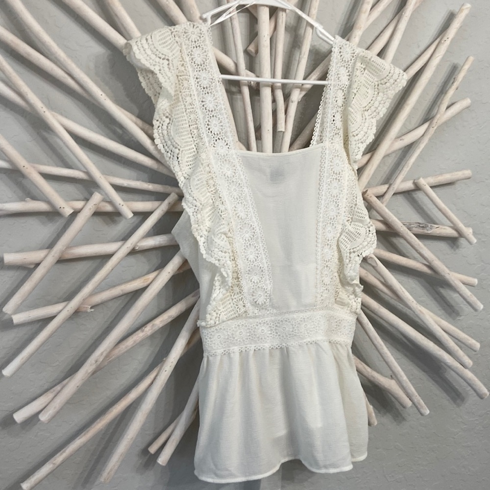 Twine & String top